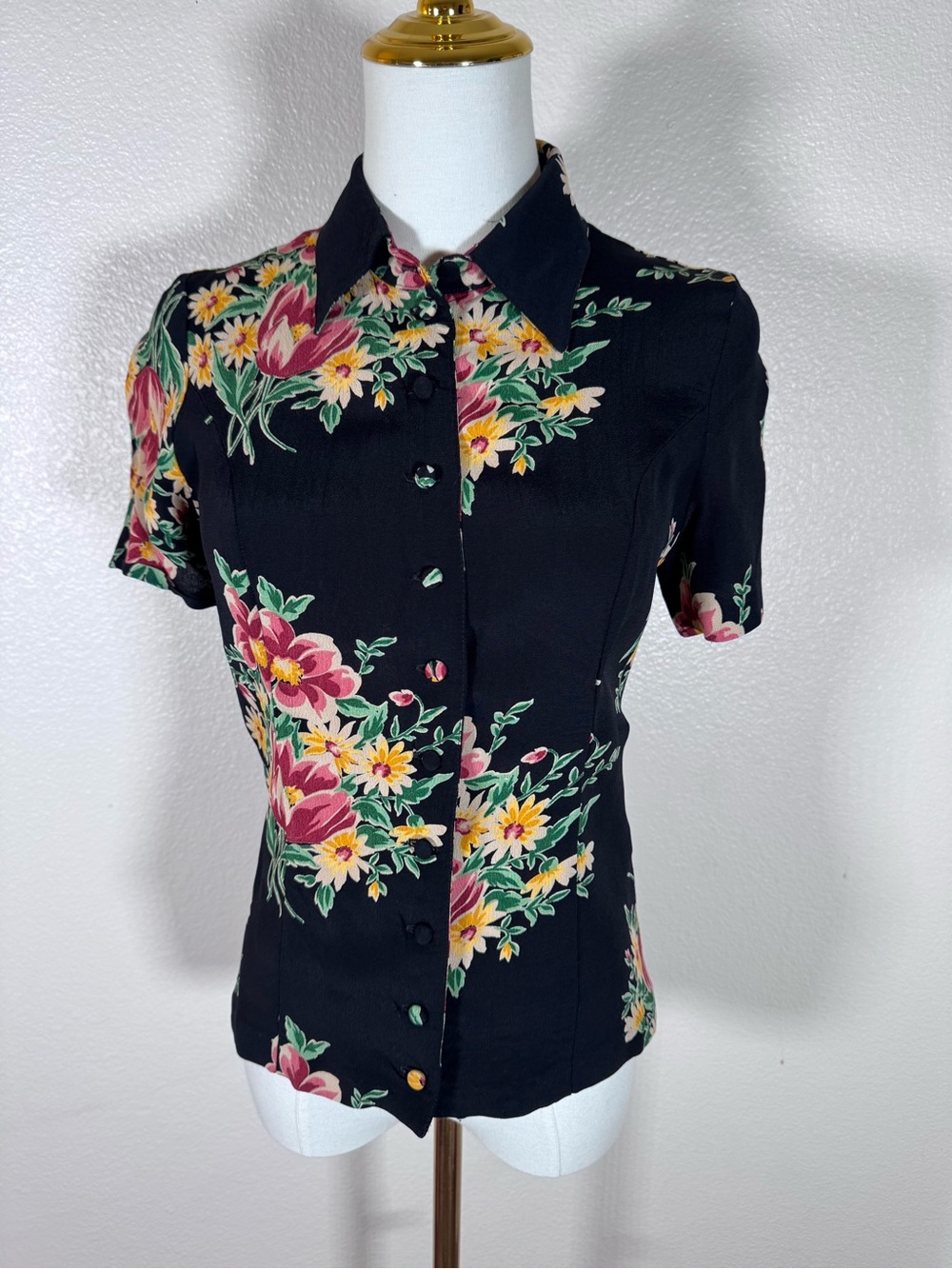 Betsey Johnson Black Floral Button-Front Short Sleeve Shirt